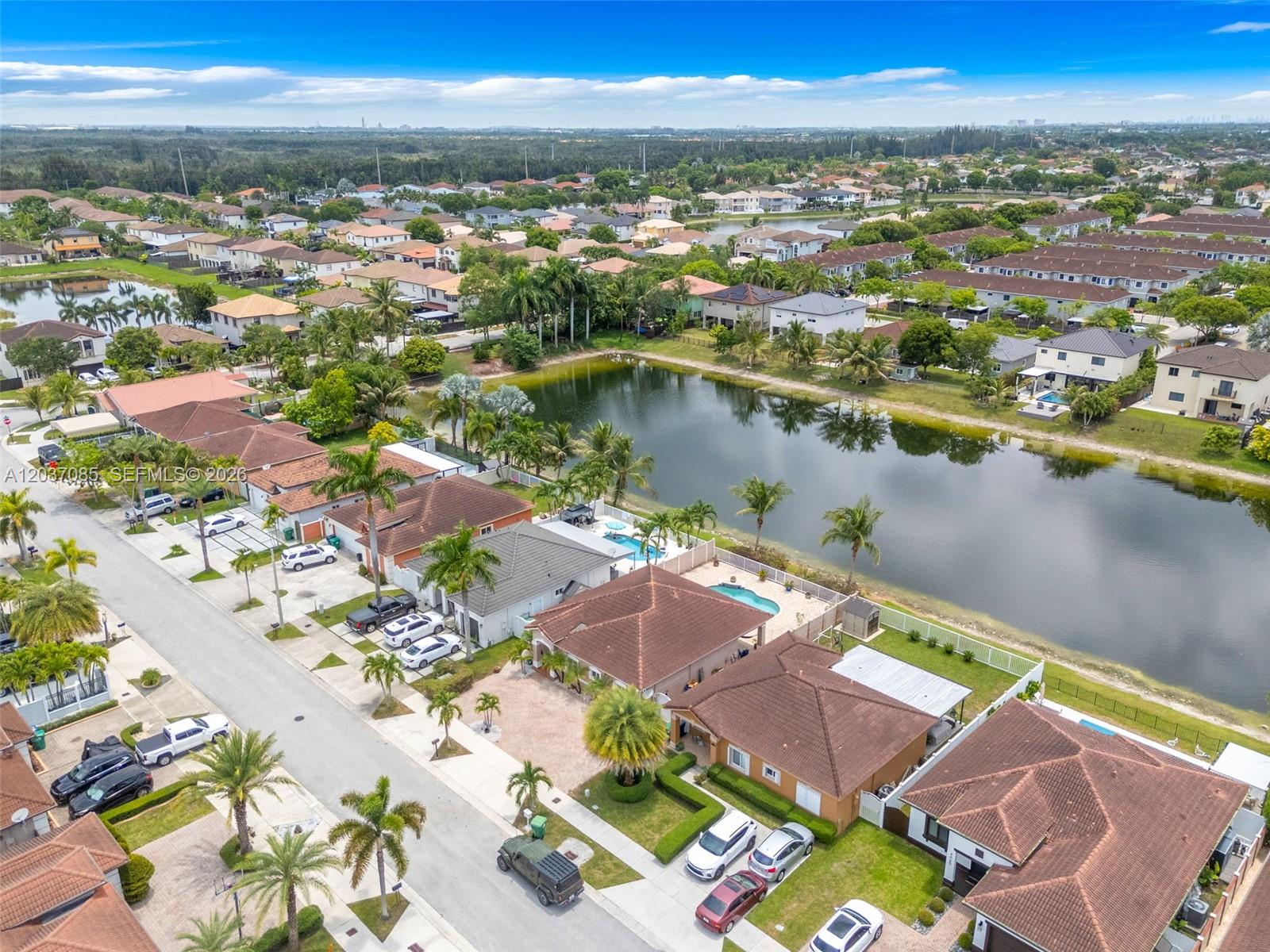 4449 Southwest 164th Path Miami, FL 33185 - Photo 36 of 40