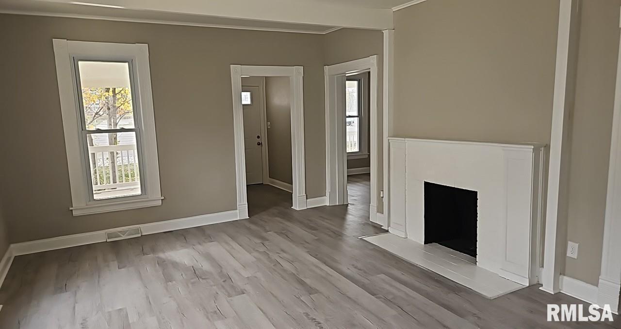 1122 Maple Street Mount Vernon, IL 62864 - Photo 9 of 21 Gallery Image 9