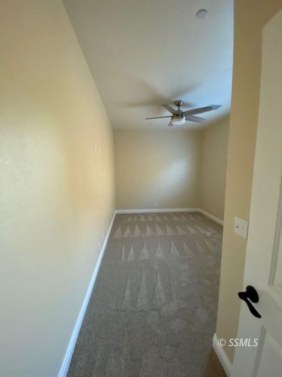 1046 Ocean Avenue Ridgecrest, CA 93555 - Photo 12 of 19 wooden floor in a bathroom