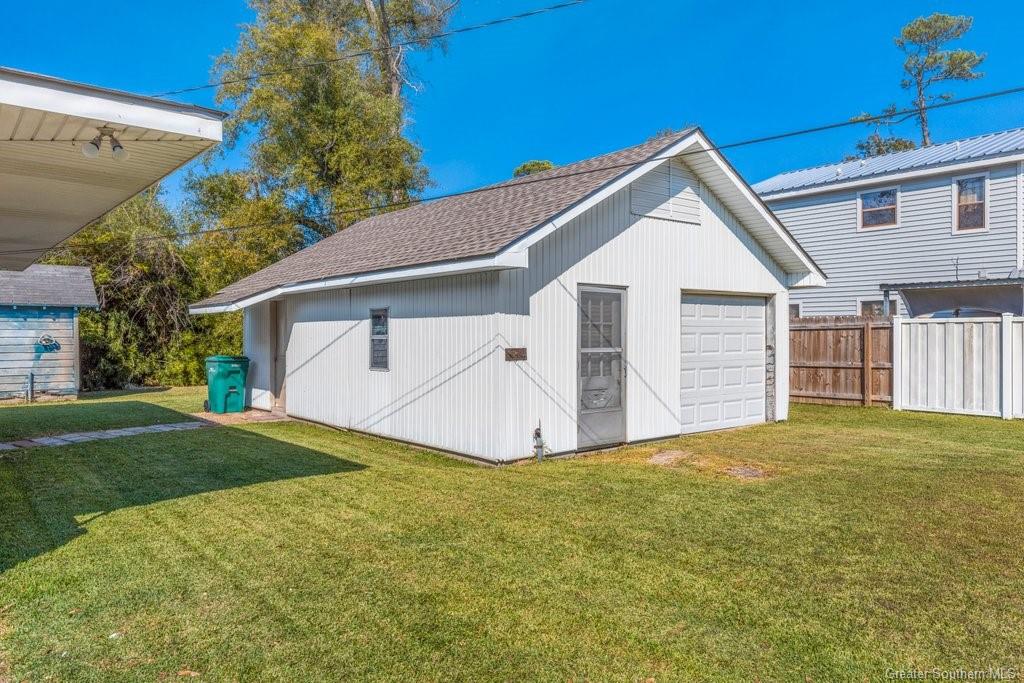 2215 Division Road Sulphur, LA 70663 - Photo 2 of 15 Gallery Image 2