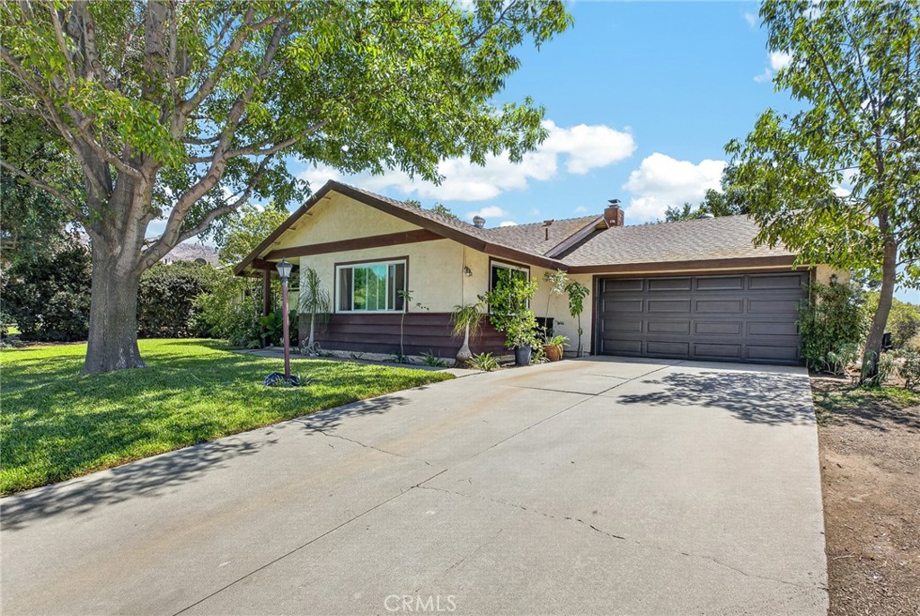 8636 Terrie Terrace Jurupa Valley, CA 92509 - Photo 5 of 26 Gallery Image 5