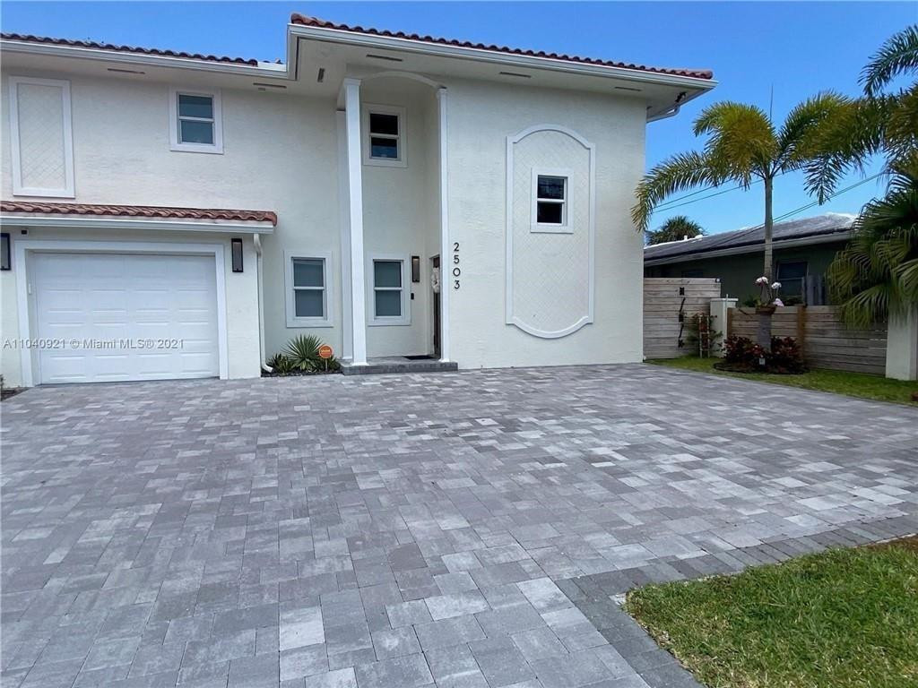 2503 Northeast 36th Street Lighthouse Point, FL 33064 - Photo 13 of 33 Photo 13
