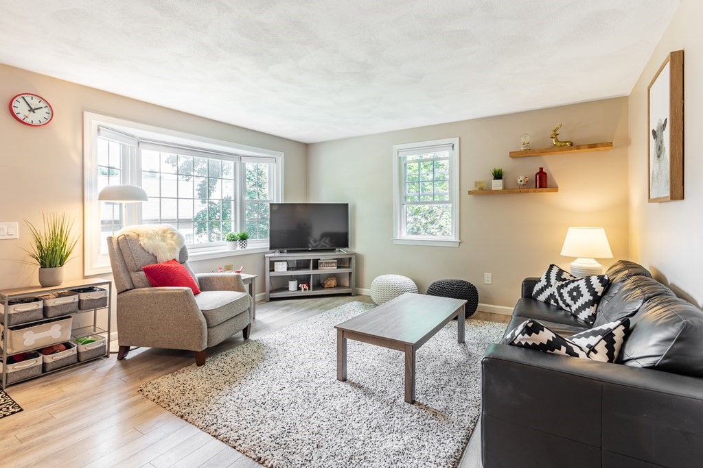 11 Apple Ridge Road, Unit 1 Maynard, MA 01754 - Photo 5 of 28 Gallery Image 5