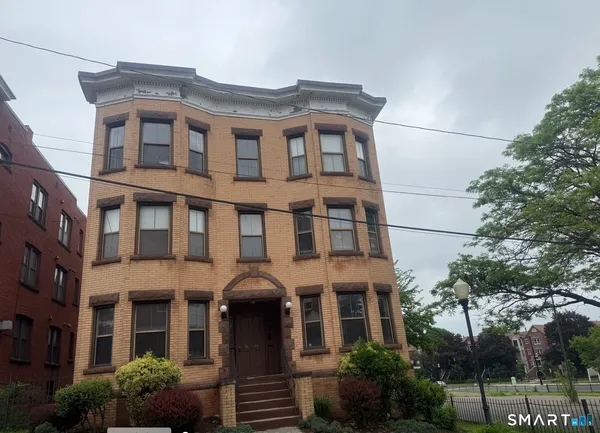 $94,999 | 16 Essex Street, Unit 5D, Hartford, CT 06114