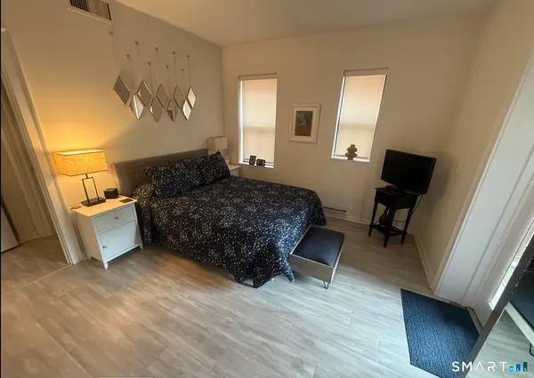 $94,999 | 16 Essex Street, Unit 5D, Hartford, CT 06114