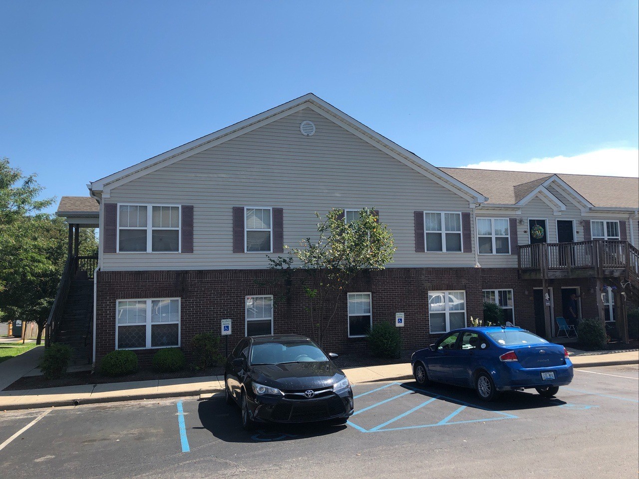 101 Overview Path Georgetown, KY 40324 - Photo 4 of 6 a car parked in front of a brick house