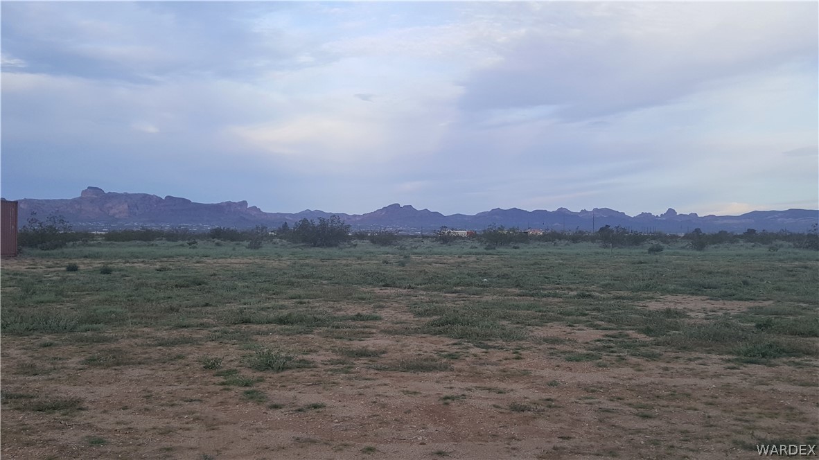 . South Verde Road Golden Valley, AZ 86413 - Photo 5 of 6 Gallery Image 5