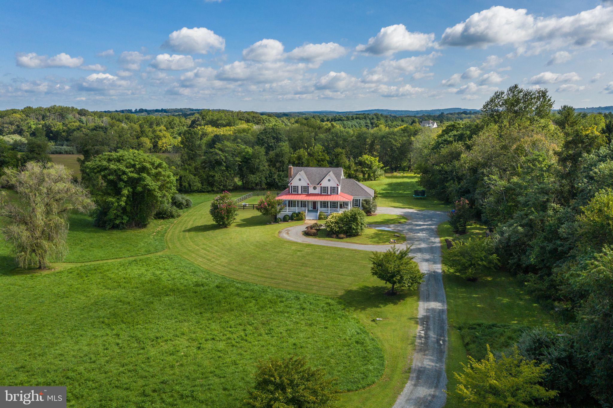 36906 North Fork Road Purcellville, VA 20132 - Photo 2 of 57 Gorgeous Custom Farmhouse on North Fork Road