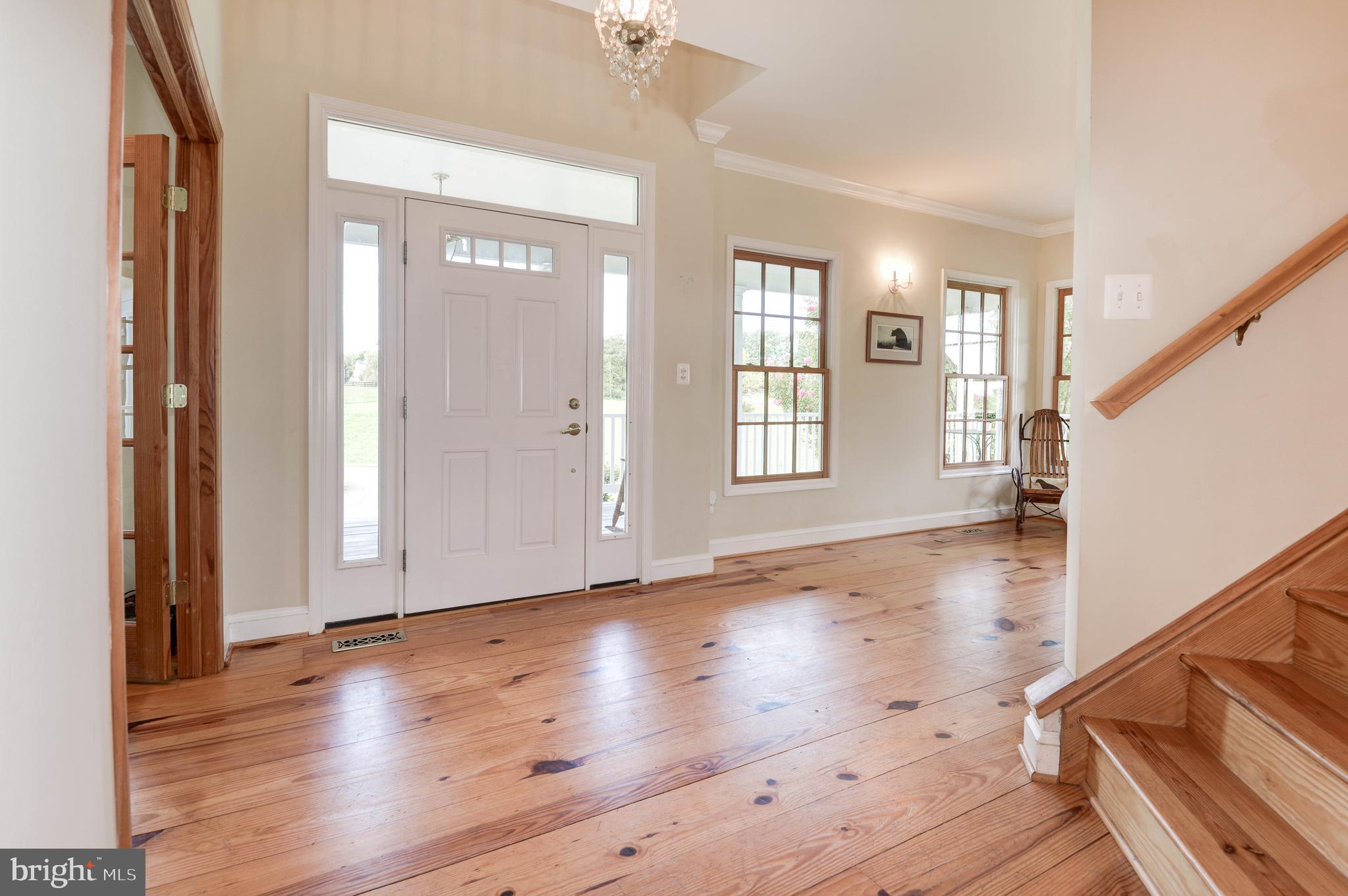 36906 North Fork Road Purcellville, VA 20132 - Photo 4 of 57 Wide plank pine floors throughout most of main lev