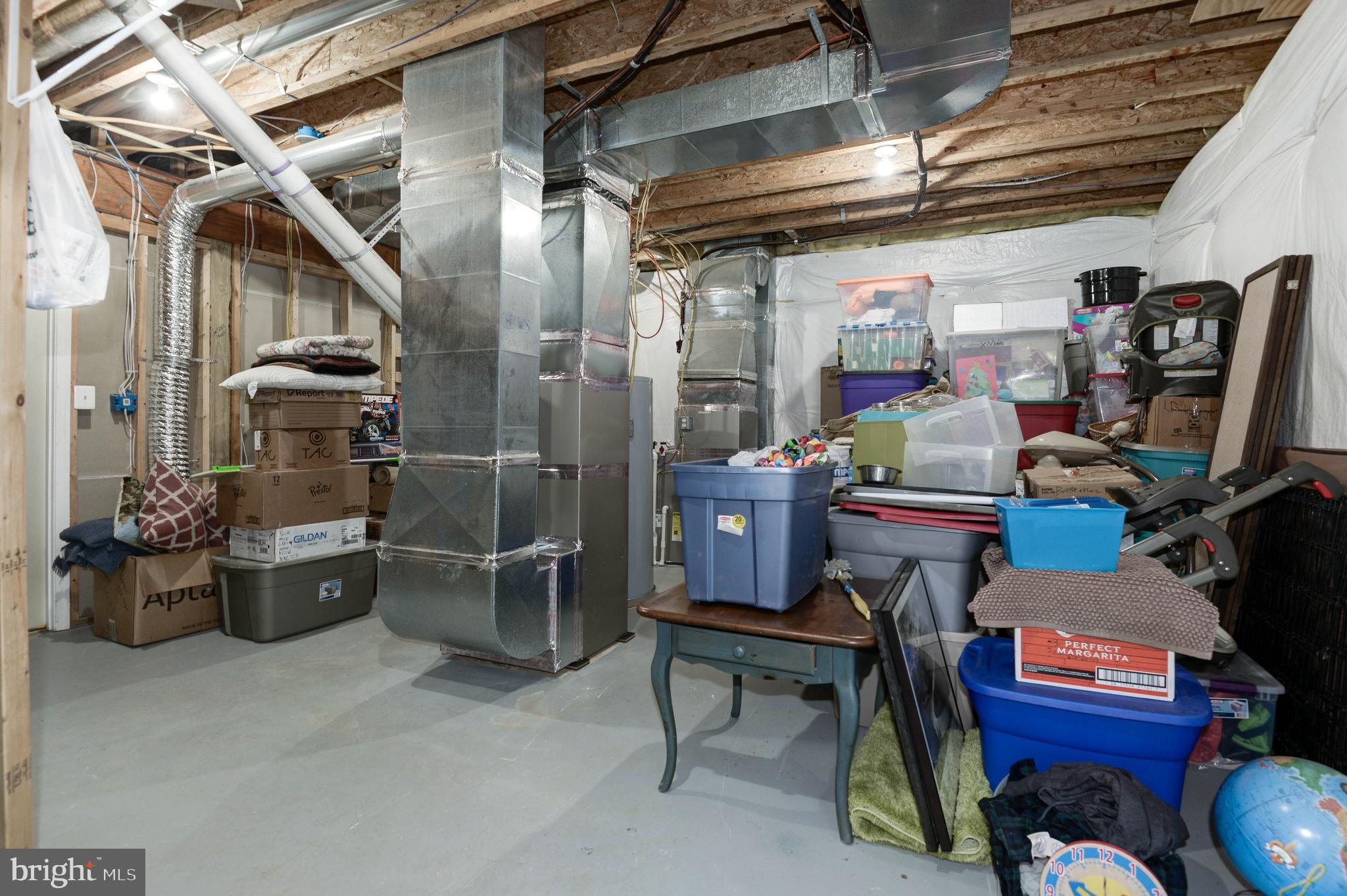 36906 North Fork Road Purcellville, VA 20132 - Photo 53 of 57 New HVAC June 2020