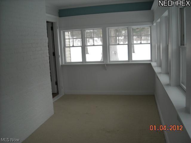 19 North Wheaton Road Akron, OH 44313 - Photo 2 of 11