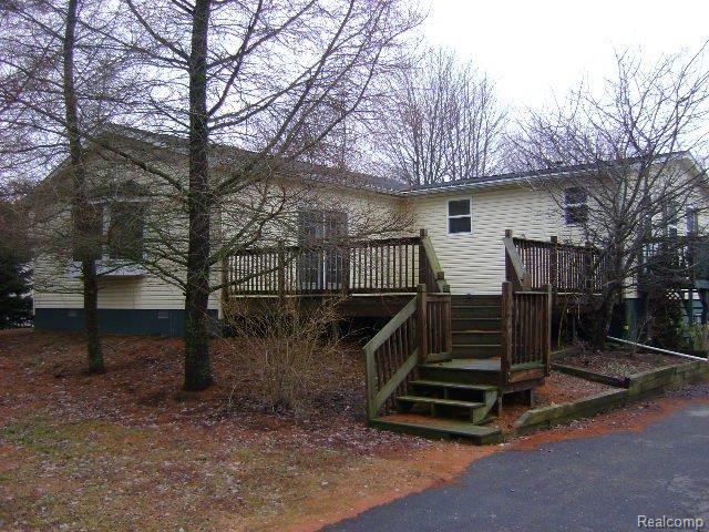 8854 Folkert Road Algonac, MI 48001 - Photo 5 of 19 5.JPG