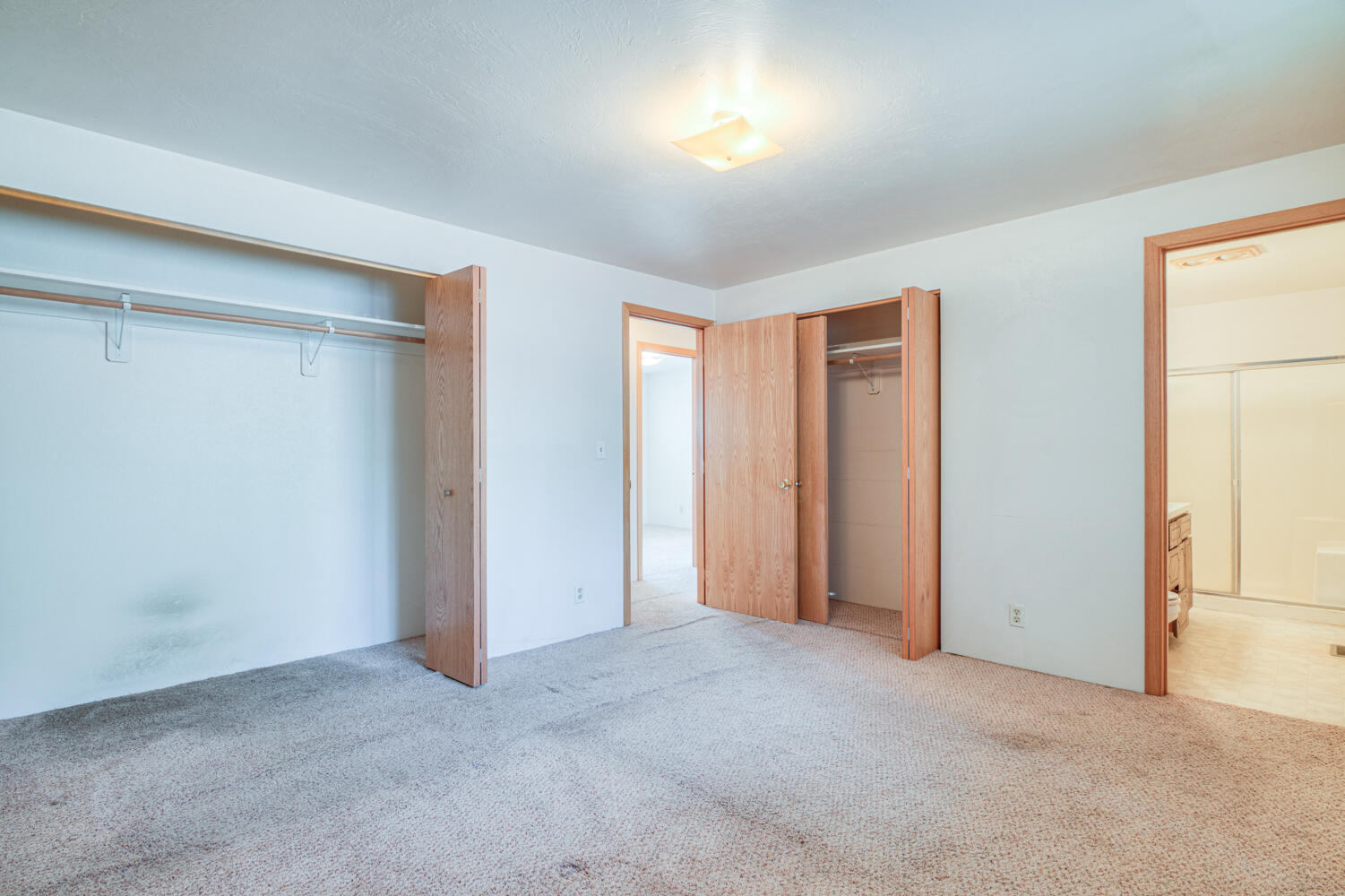16054 Burgess Road La Pine, OR 97739 - Photo 18 of 27 Gallery Image 18