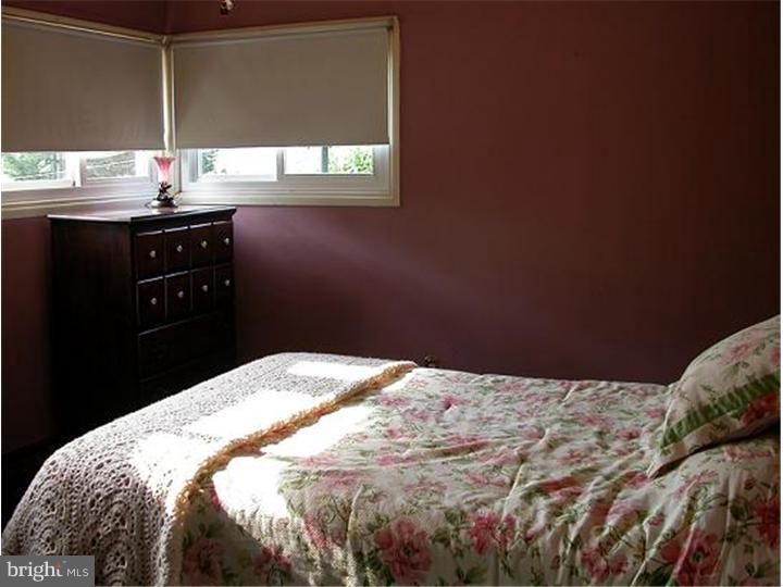 93 Idlewild Road Levittown, PA 19057 - Photo 21 of 22 Bedroom 2