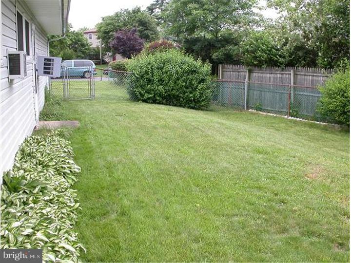 93 Idlewild Road Levittown, PA 19057 - Photo 9 of 22 Exterior Side