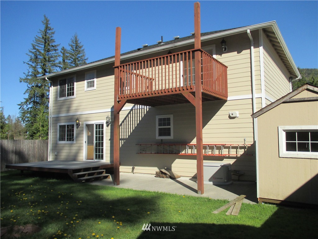 6245 Shamrock Road Maple Falls, WA 98266 - Photo 17 of 18 Gallery Image 17