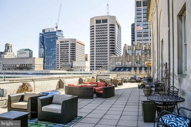 $280,000 | 1600 Arch Street, Unit 1211, Philadelphia, PA 19103