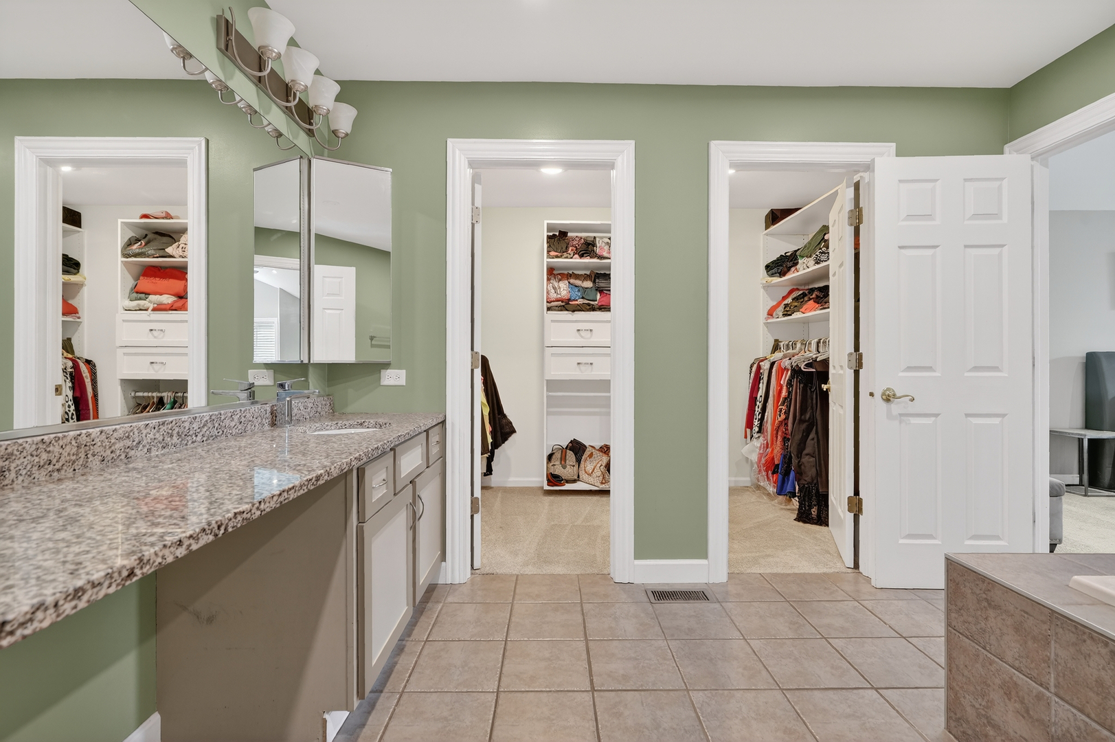 1920 Jester Lane Algonquin, IL 60102 - Photo 32 of 43