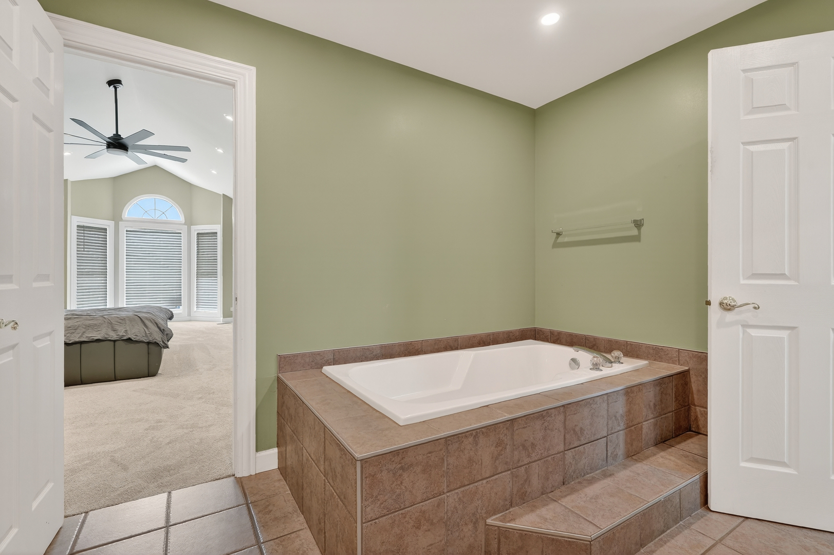 1920 Jester Lane Algonquin, IL 60102 - Photo 33 of 43