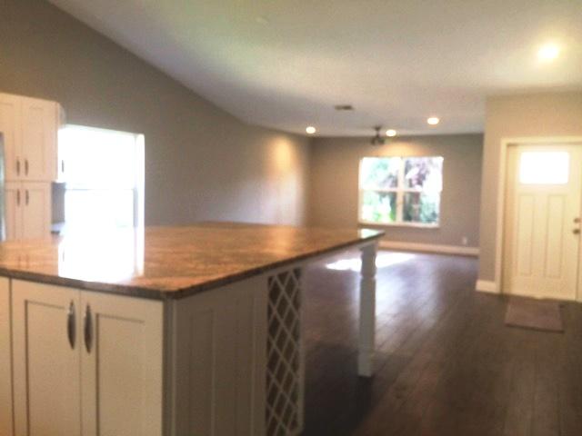 Kitchen Living Area