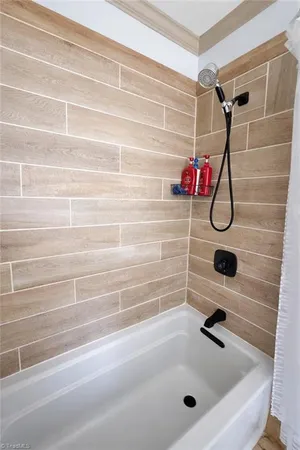 $349,900 | 302 Country Lane, King, NC 27021