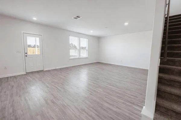 $2,500 | 14866 Ash Landing Drive, Conroe, TX 77302