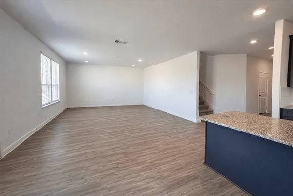 $2,500 | 14866 Ash Landing Drive, Conroe, TX 77302