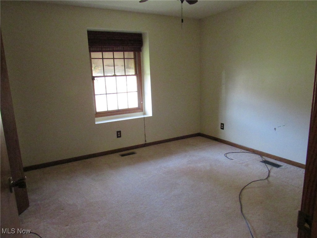3210 Center Road Ashtabula, OH 44004 - Photo 12 of 22