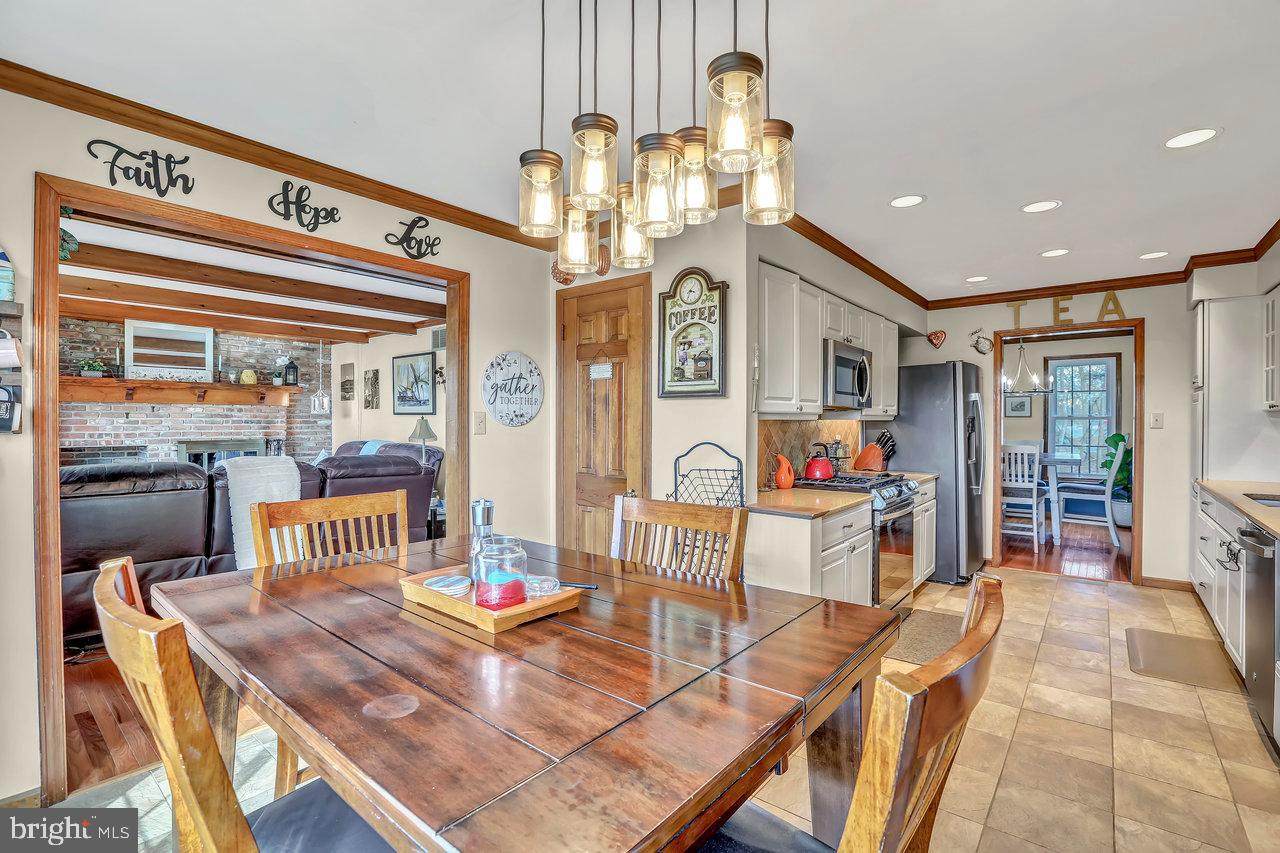 1 Washington Way Tabernacle, NJ 08088 - Photo 10 of 37 a living room with furniture and a chandelier