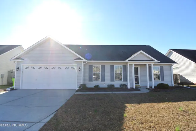 $1,600 | 107 Sellhorn Boulevard, New Bern, NC 28562