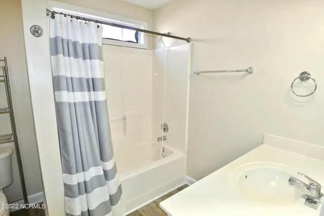 $1,600 | 107 Sellhorn Boulevard, New Bern, NC 28562