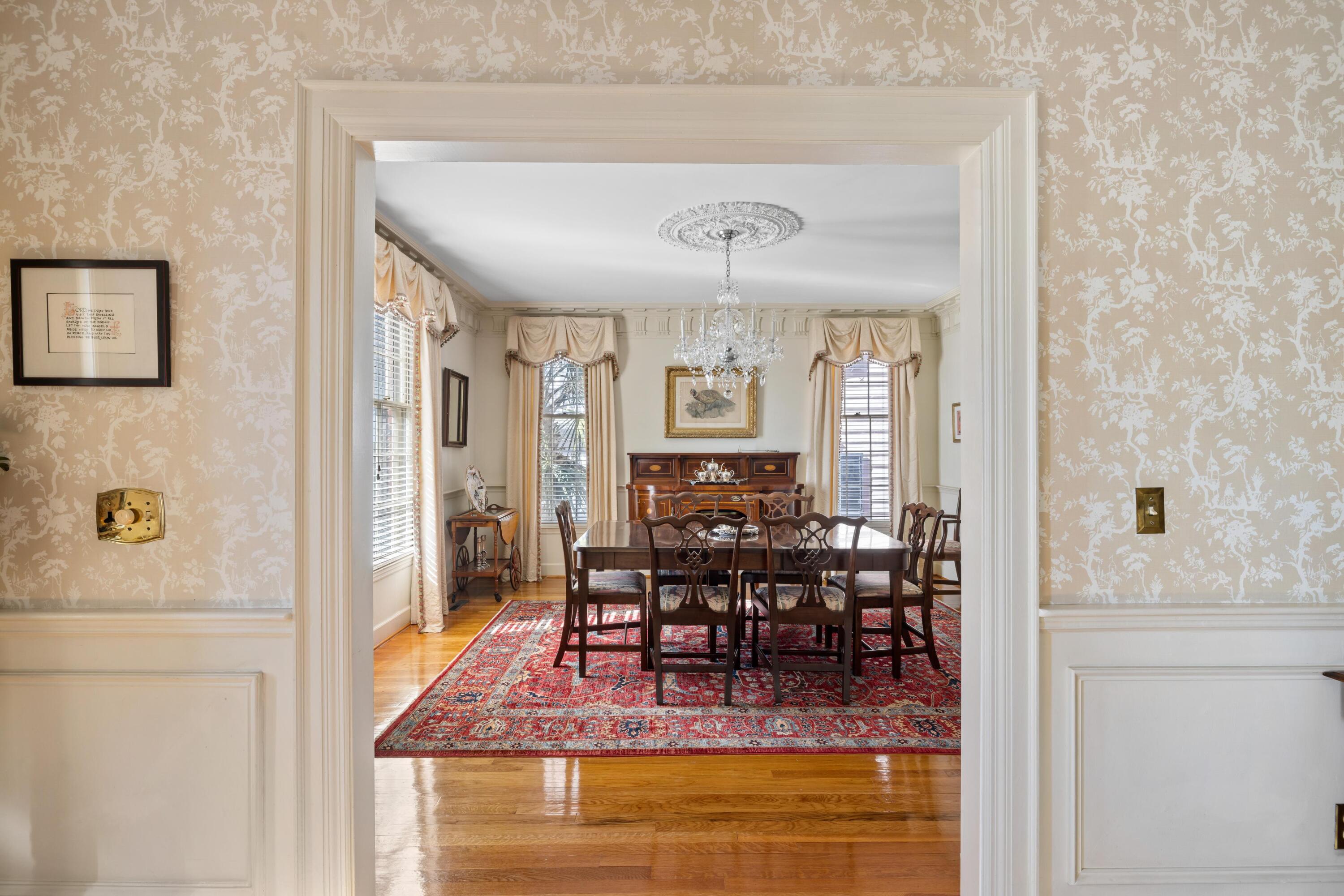 102 Murray Boulevard Charleston, SC 29401 - Photo 13 of 50 13