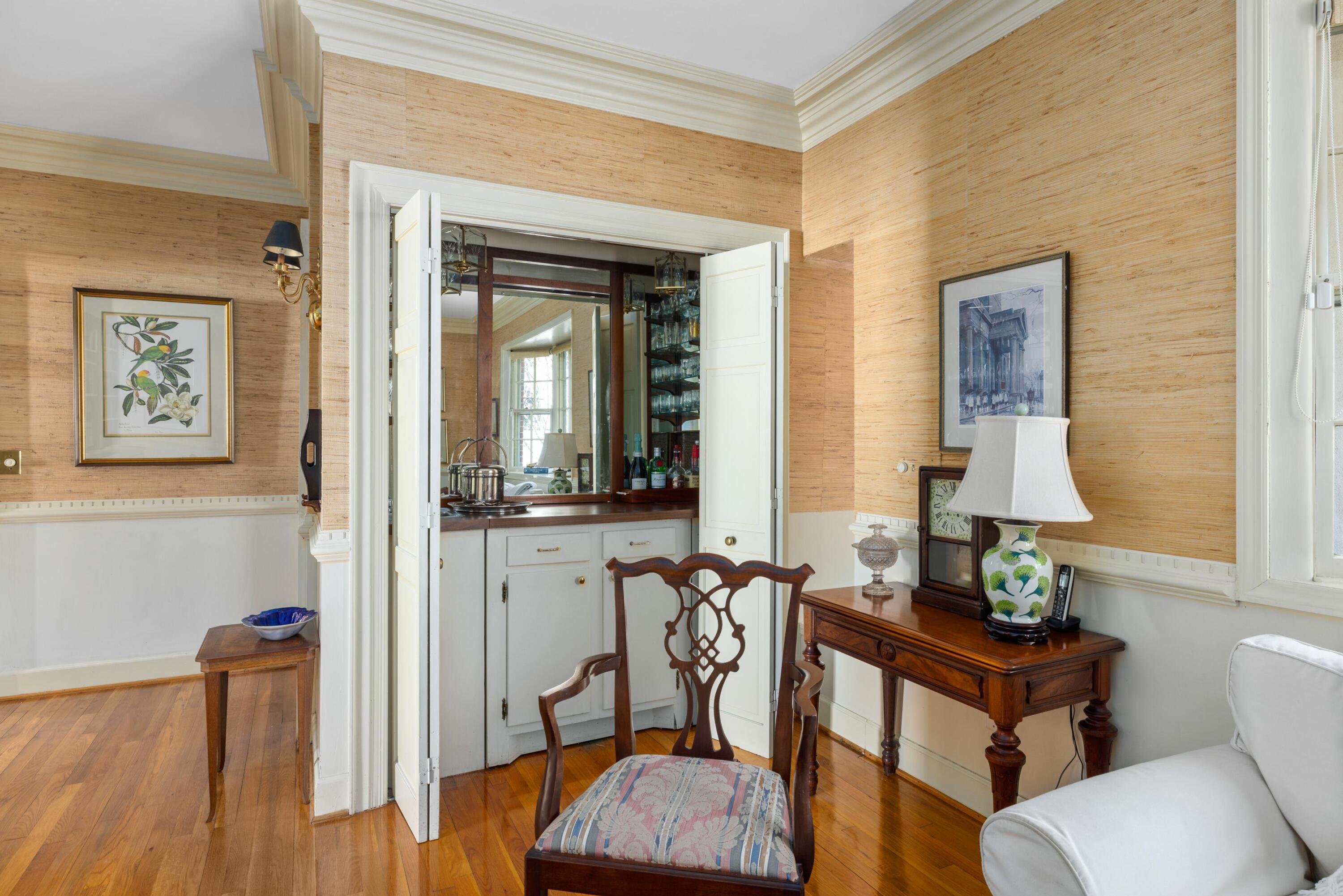 102 Murray Boulevard Charleston, SC 29401 - Photo 18 of 50 18