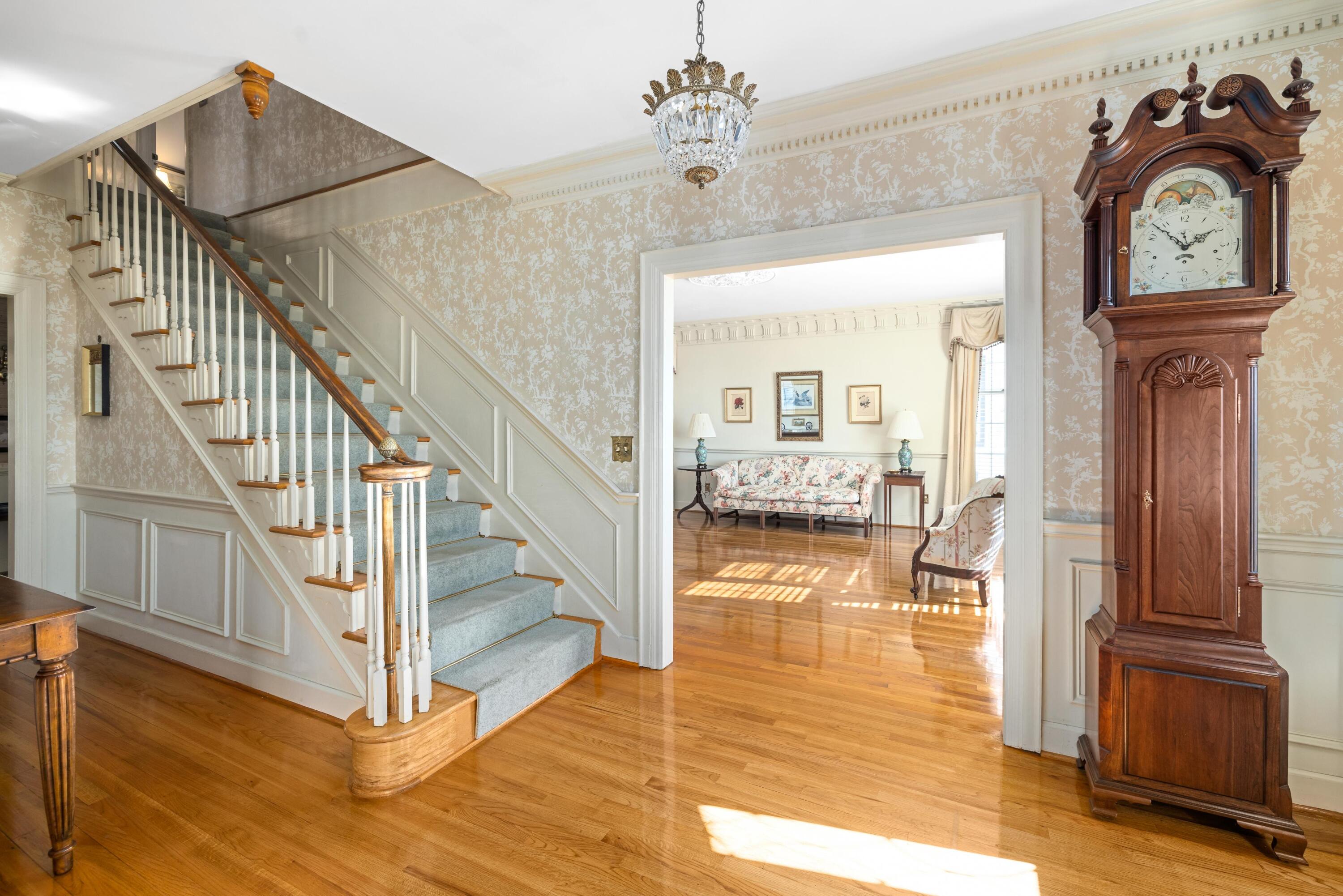 102 Murray Boulevard Charleston, SC 29401 - Photo 19 of 50 19