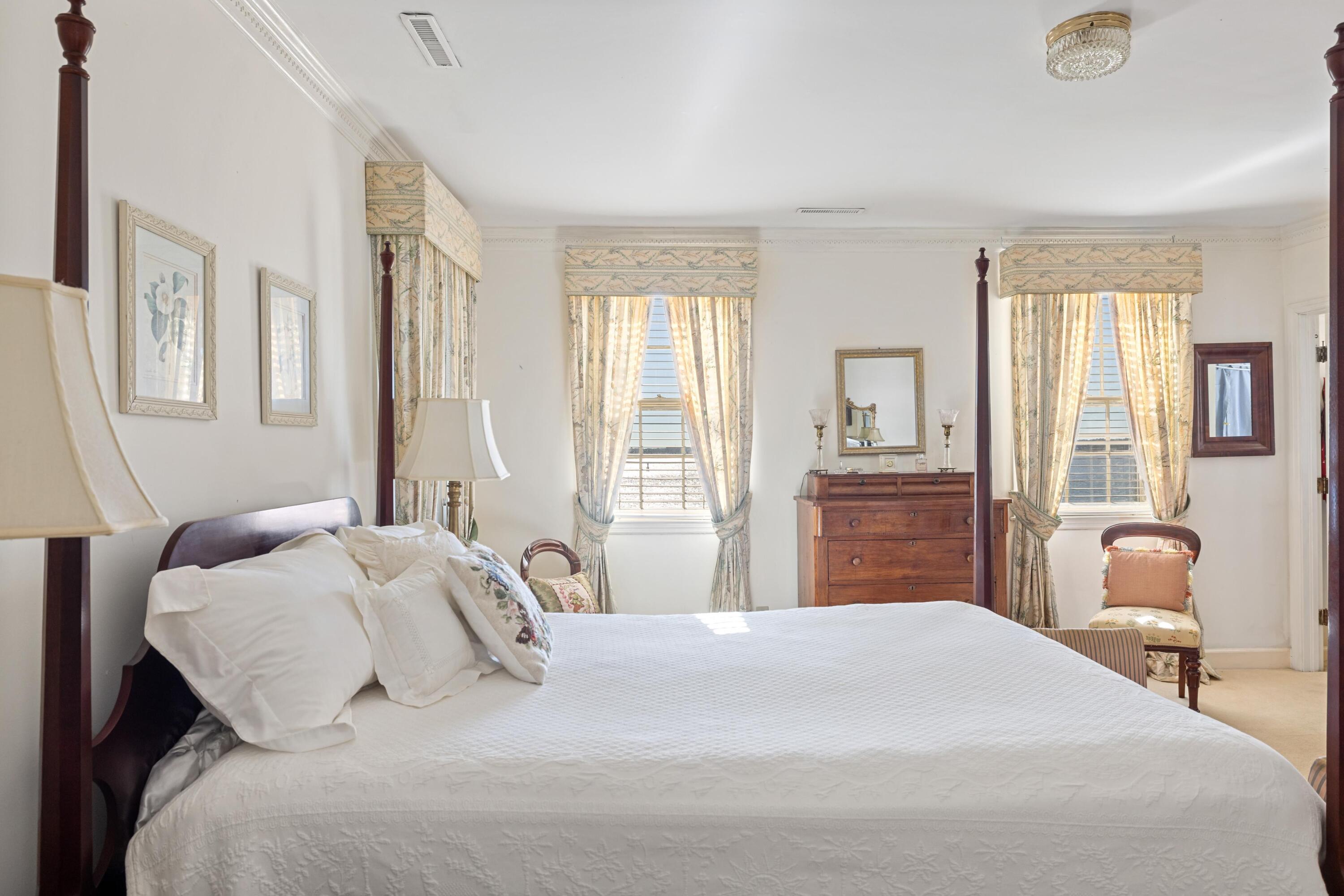 102 Murray Boulevard Charleston, SC 29401 - Photo 22 of 50 22