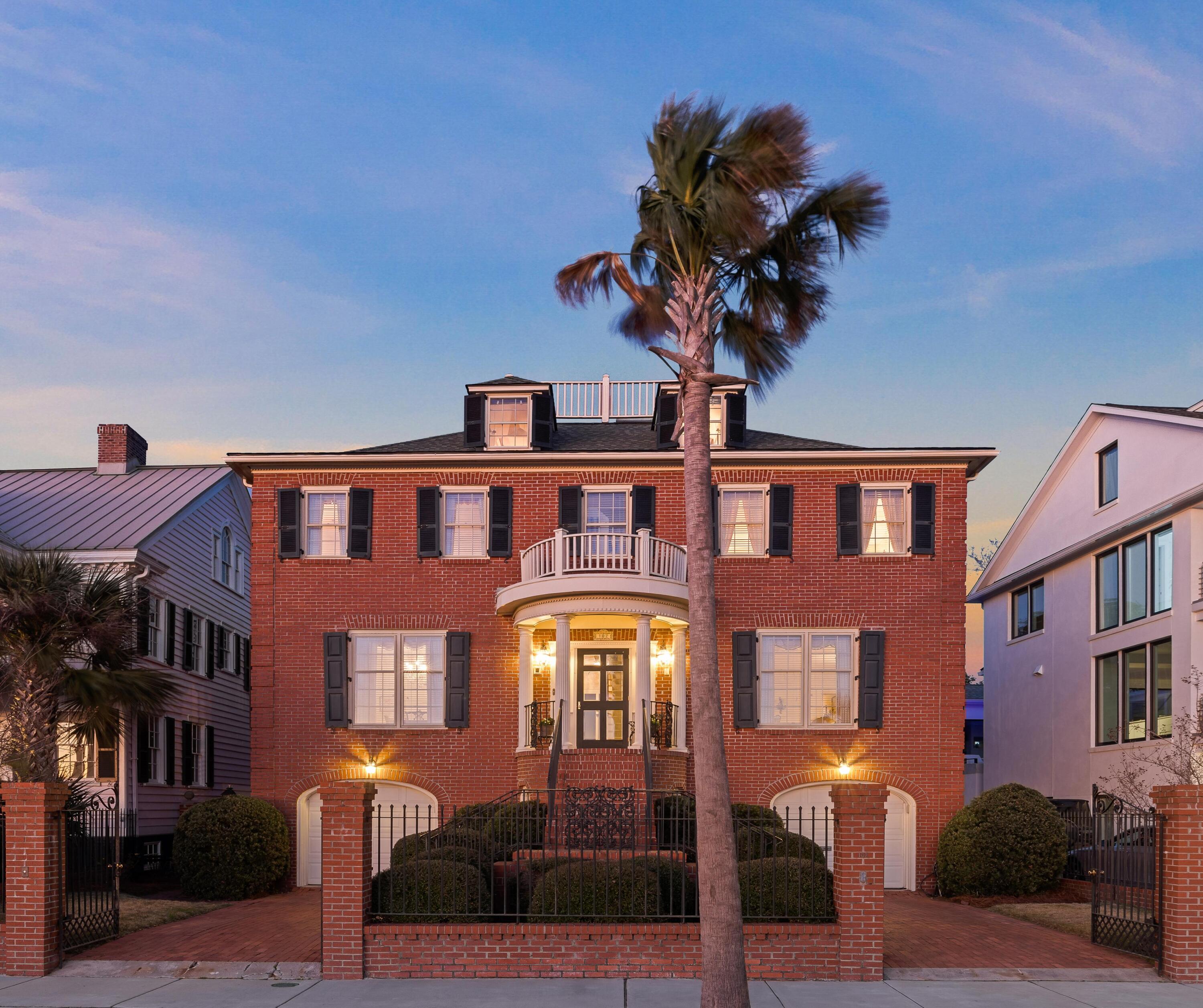 102 Murray Boulevard Charleston, SC 29401 - Photo 4 of 50 4