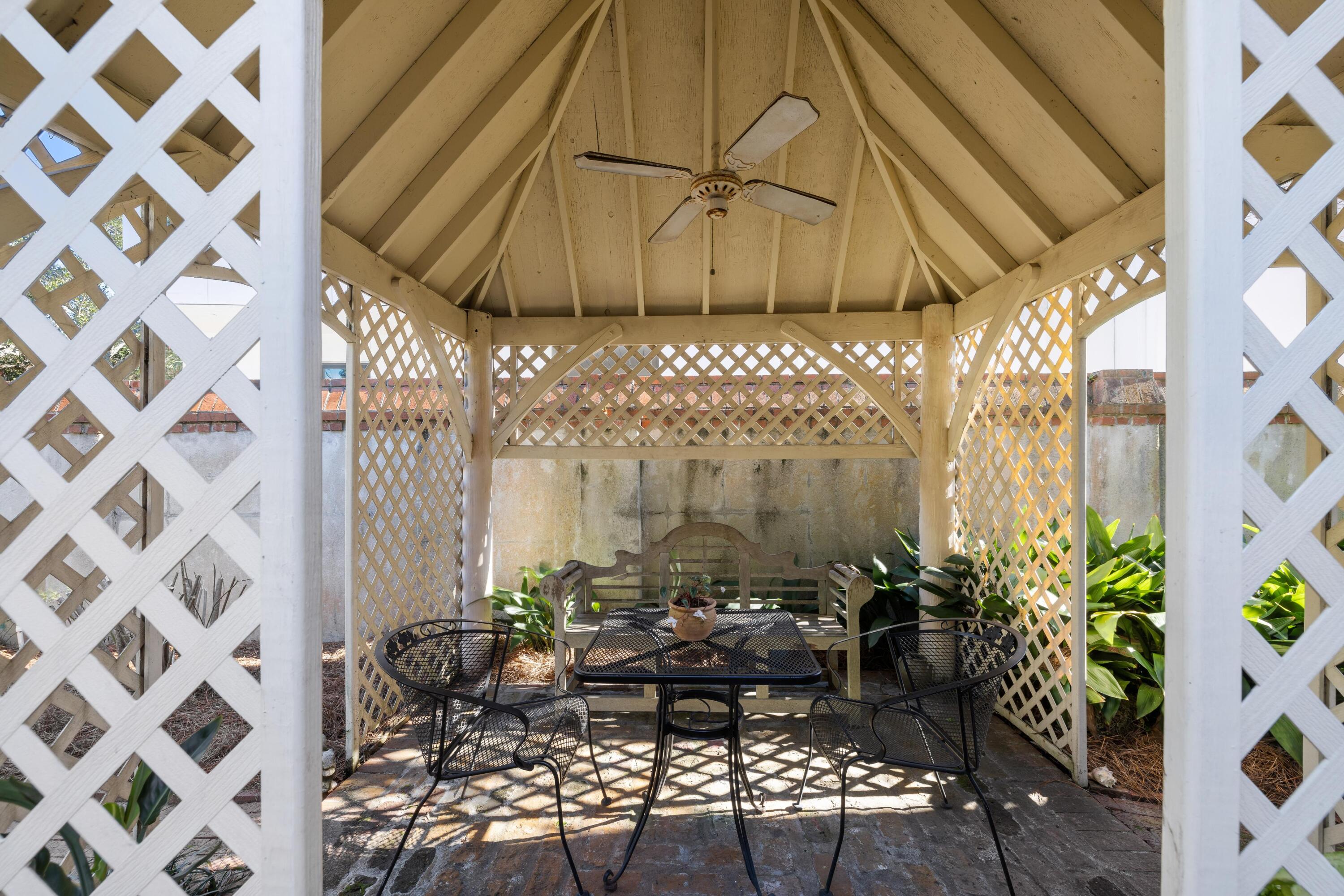 102 Murray Boulevard Charleston, SC 29401 - Photo 46 of 50 46