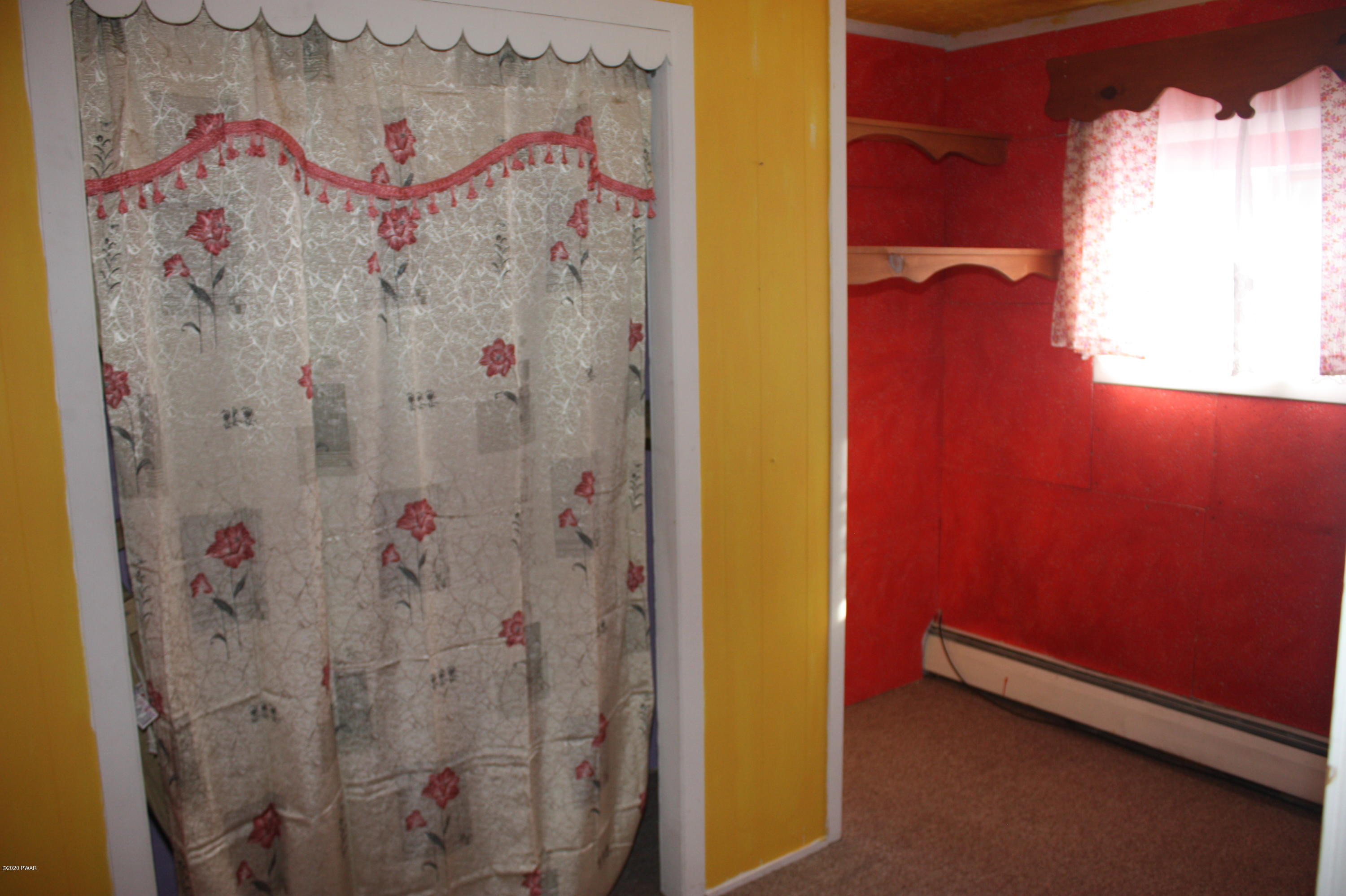 611 Avoy Road Lake Ariel, PA 18436 - Photo 44 of 53 Bedroom 3