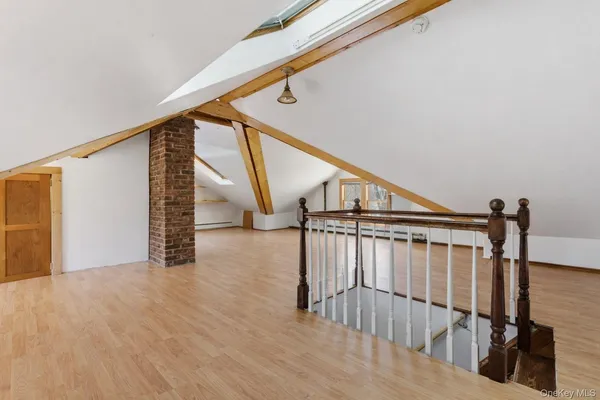 $8,000 | 79 Red Ground Road, Roslyn Heights, NY 11577