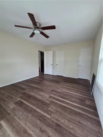 $1,050 | 12137 County Road 1232, Sinton, TX 78387