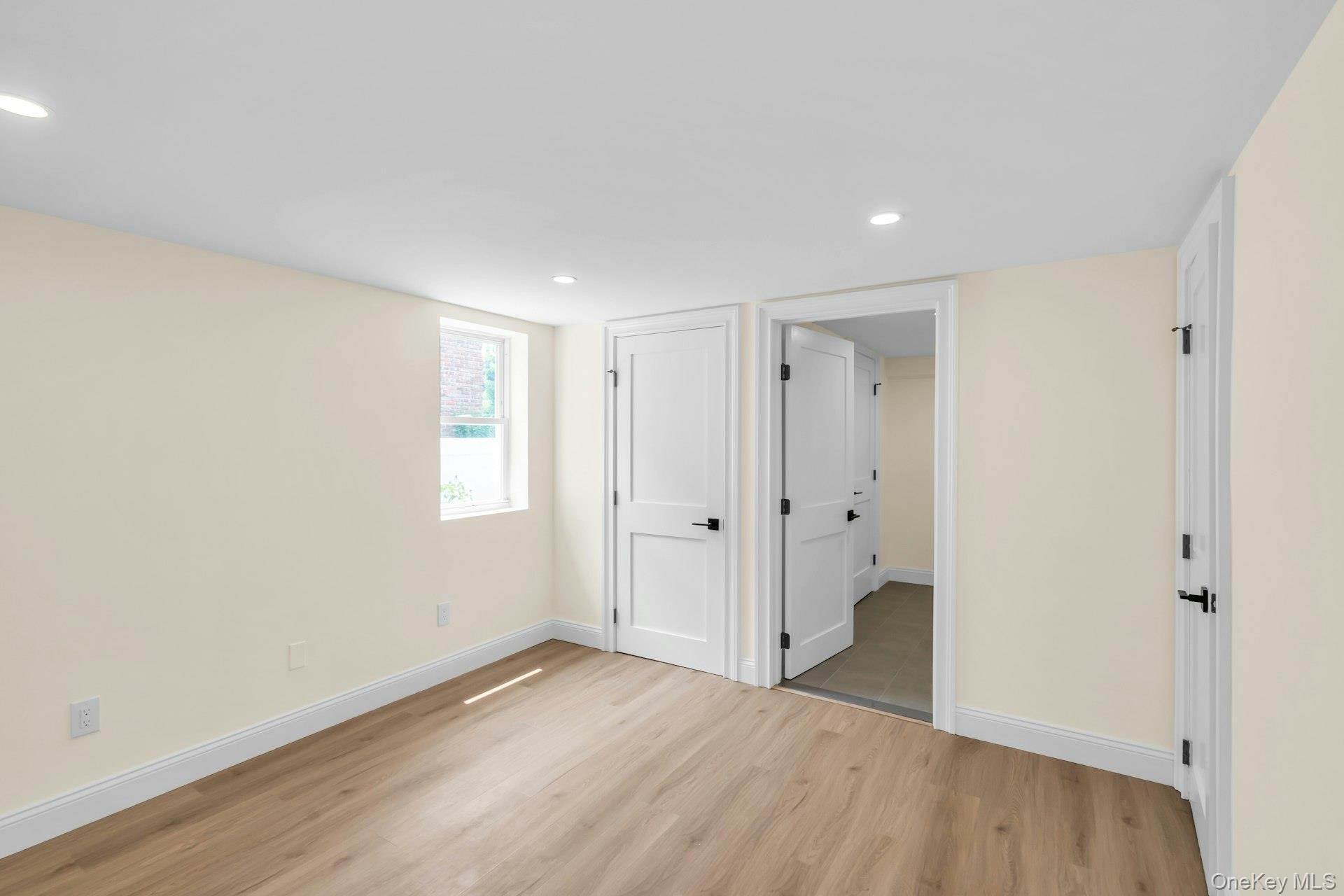 69 Edgewood Road, Unit B Port Washington, NY 11050 - Photo 11 of 13 Gallery Image 11