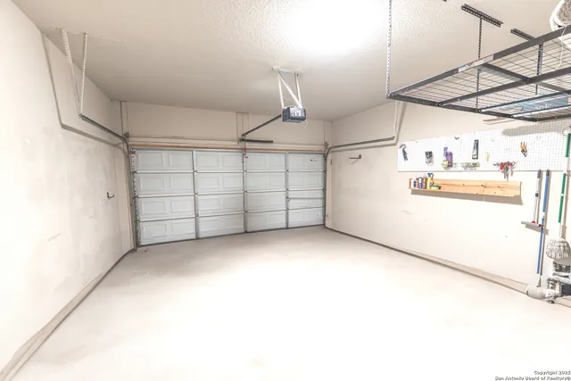 $2,500 | 2203 Muuga Manor, San Antonio, TX 78251