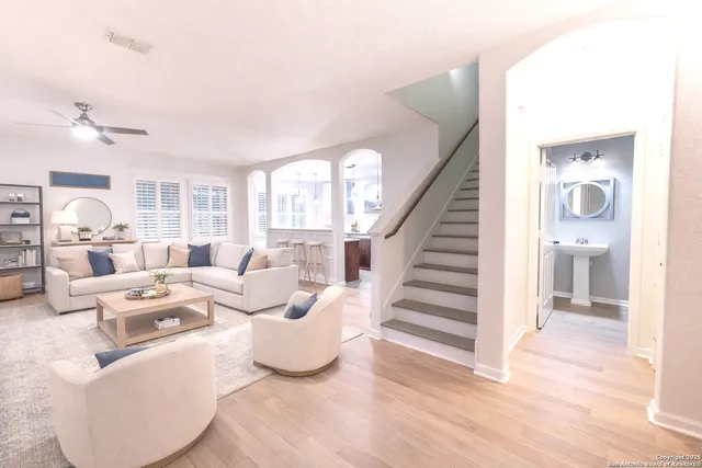 $2,500 | 2203 Muuga Manor, San Antonio, TX 78251