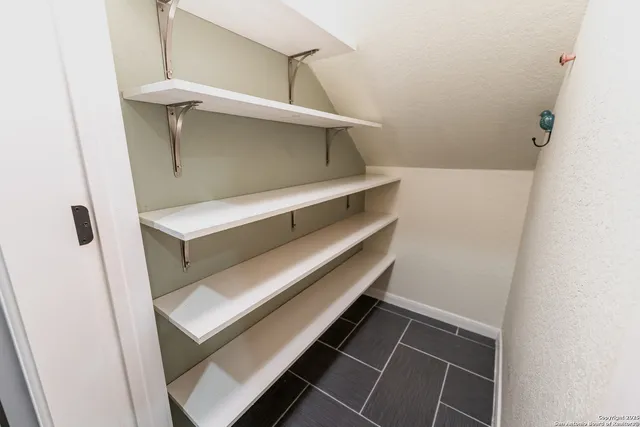 $2,500 | 2203 Muuga Manor, San Antonio, TX 78251