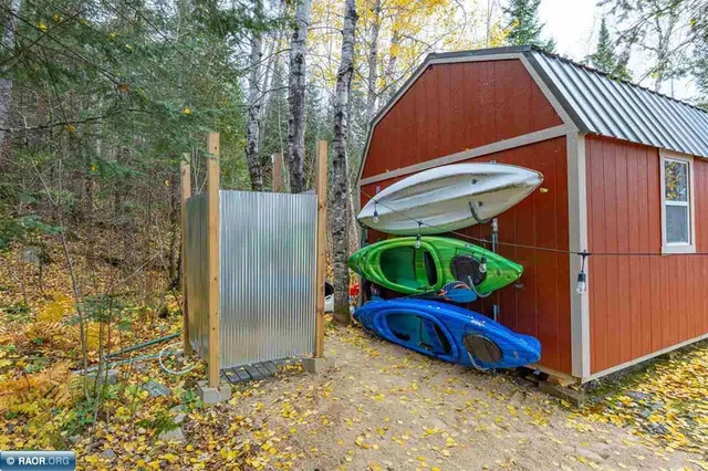 $399,900 | 8335 Boulder Ridge Road, Cook, MN 55723