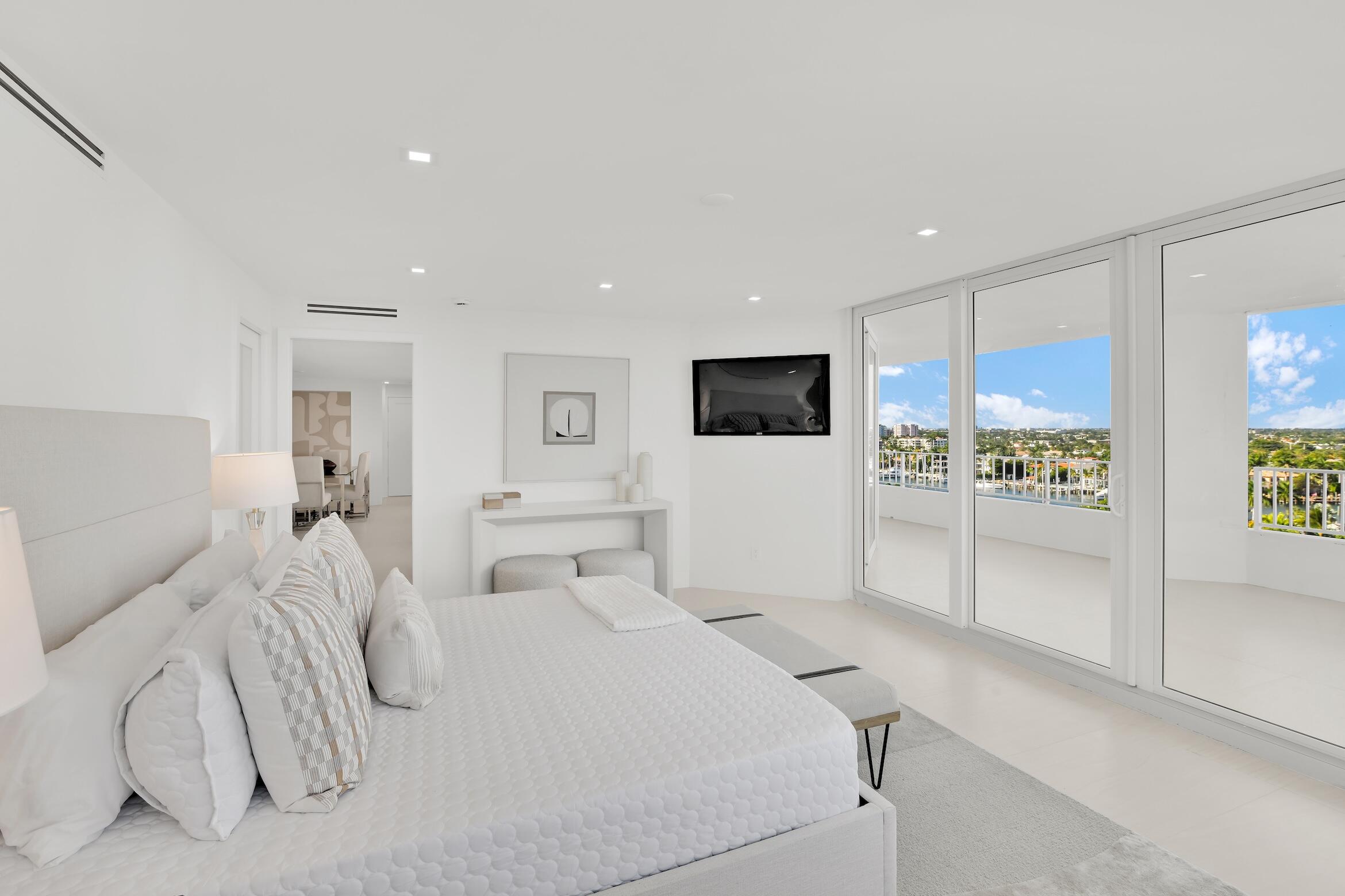 550 South Ocean 2001 Boulevard, Unit 2001 Boca Raton, FL 33432 - Photo 21 of 37 CHALFONTE 1001S - 31