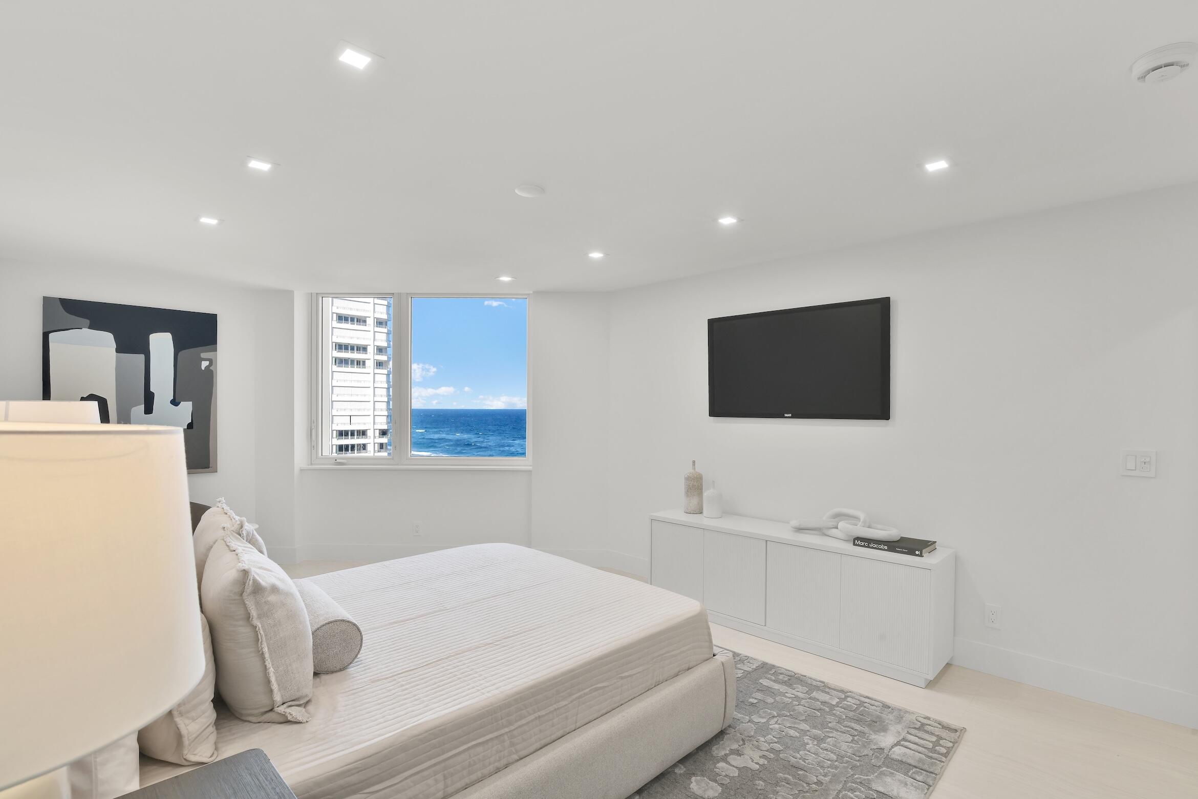 550 South Ocean 2001 Boulevard, Unit 2001 Boca Raton, FL 33432 - Photo 28 of 37 CHALFONTE 1001S - 38