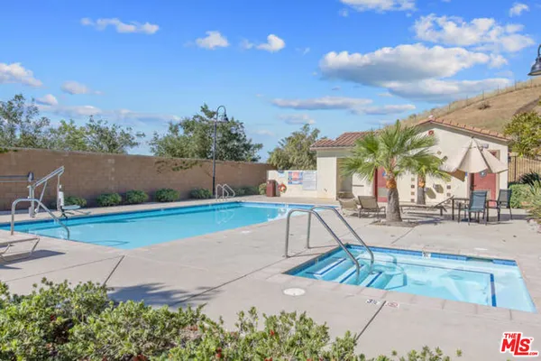$725,000 | 2464 Blossom Ridge Court, Unit 2, Simi Valley, CA 93063