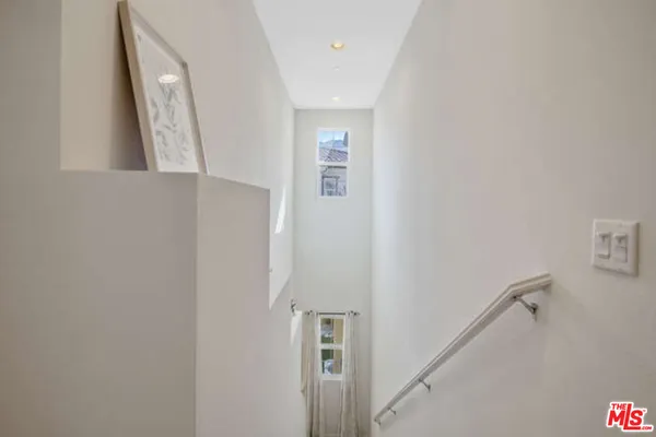 $725,000 | 2464 Blossom Ridge Court, Unit 2, Simi Valley, CA 93063