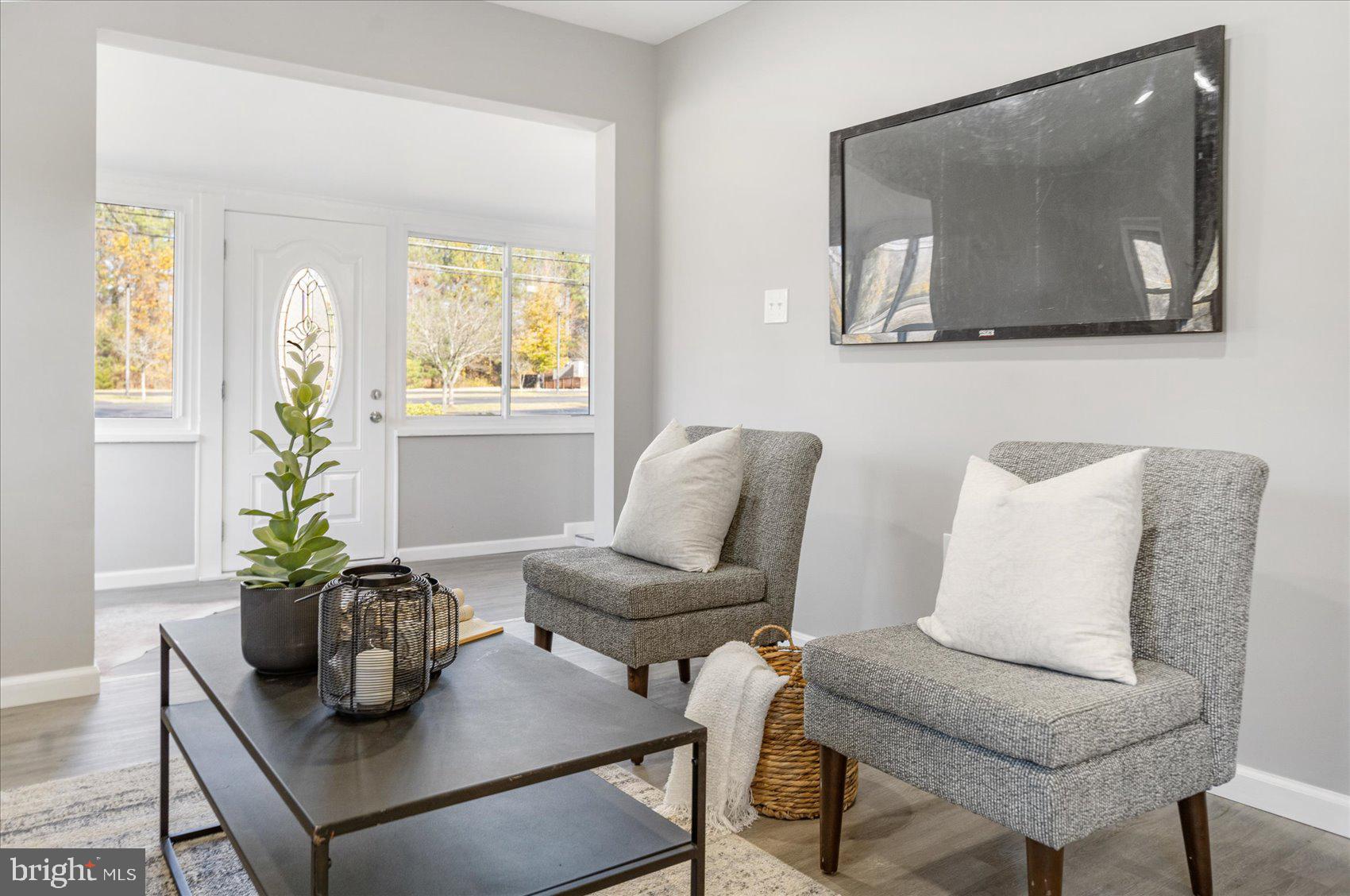 901 Chesterfield Road Annapolis, MD 21401 - Photo 7 of 61 Gallery Image 7